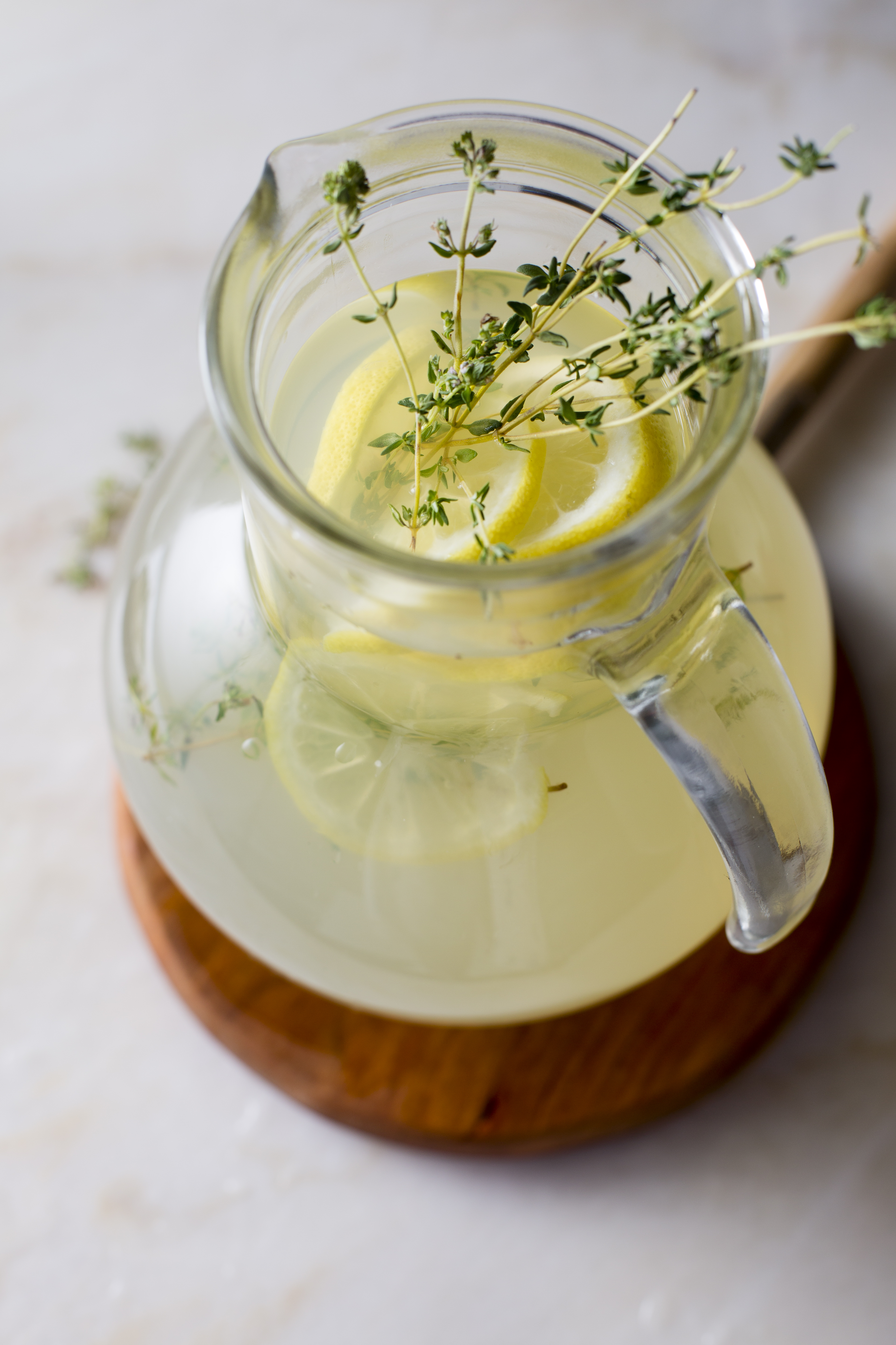 THYME LEMONADE