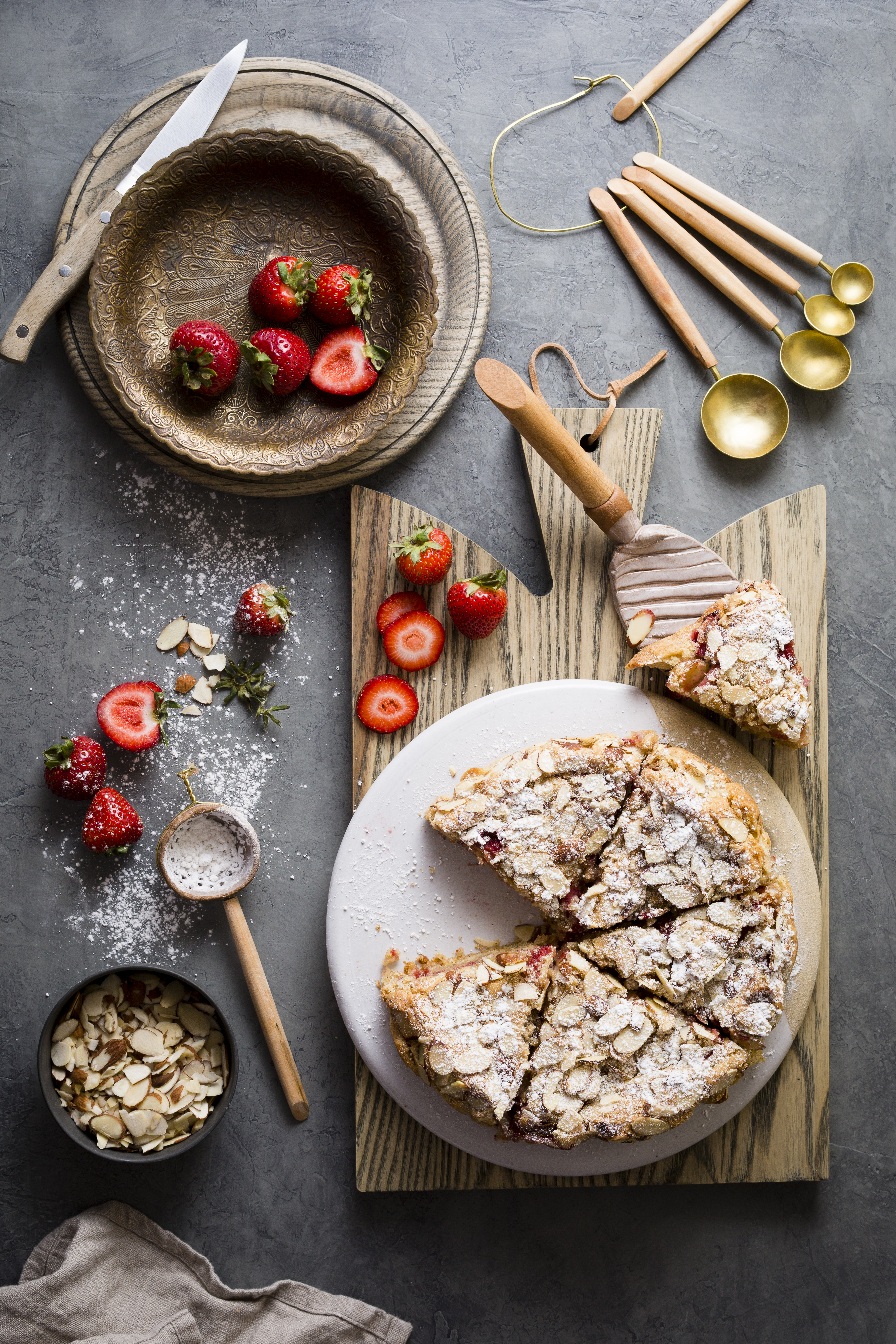 STRAWBERRY ALMOND TEA CAKE