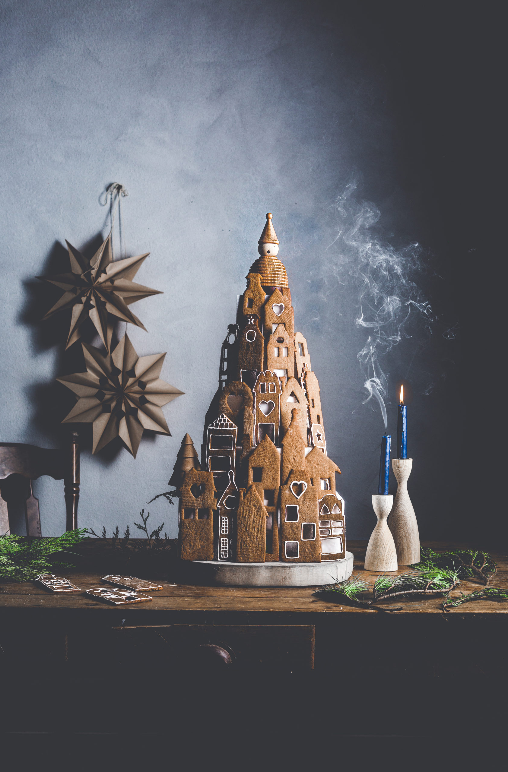 GINGERBREAD TOWNHOUSE VILLAGE COOKIES